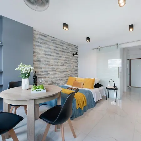 Zgoda 13 P&o Serviced * ワルシャワ