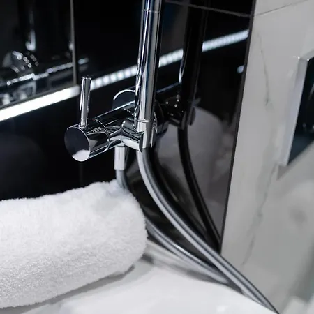 Zgoda 13 P&o Serviced Apartamento *